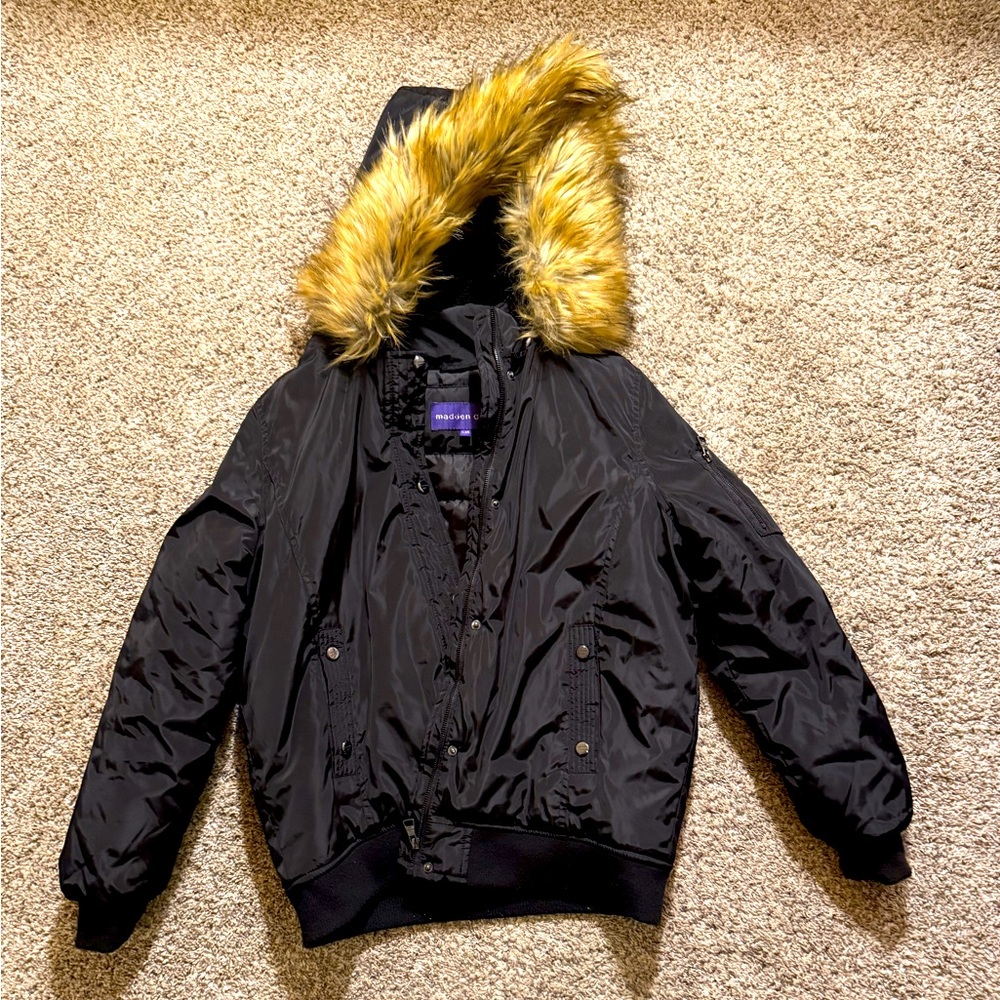Madden Girl Black Ski Jacket with removable fur hood.